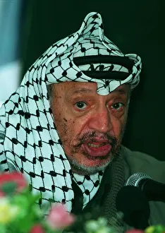 P.l.o: Yasser Arafat