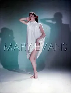Sleepwear: YAWNING IN NIGHTIE 1950S