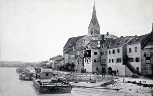 Osterreich: Ybbs next to the Danube, Lower Austria: Landing