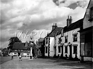 1388: YE OLDE WHITE HART