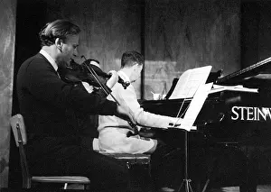 Rehearsing: Yehudi Menuhin and Benjamin Britten Rehearsing