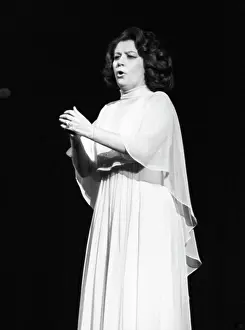 Obraztsova: Yelena Obraztsova, 1976