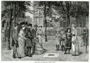 Yeoman: Yeoman of the Guard showing visitors the Place of Execution