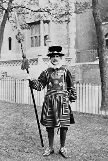 Warder: Yeoman Warder, Tower of London