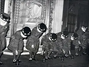 Thoroughly: Yeomen of the Guard searching Parliament building