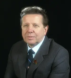 Chazov: Yevgeny Chazov, 1985