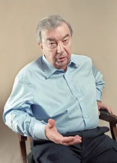 Expert: Yevgeny Primakov, member of Russian Academy of