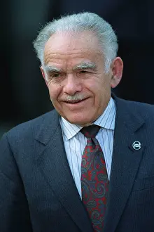 Yitzhak: Yitzhak Shamir