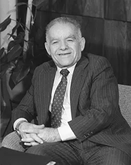 Yitzhak: Yitzhak Shamir
