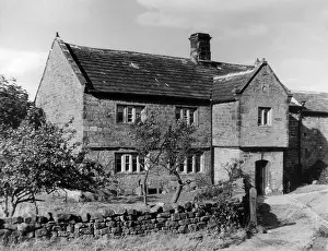 Otley: YORKSHIRE FARMHOUSE