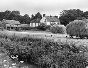 Freely: YORKSHIRE FARMHOUSE