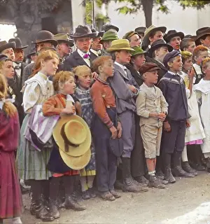 Wurstel: Young audience at the Wurstel theatre