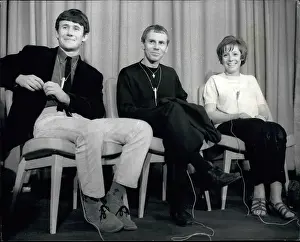 Vivian: Three young Britons expelled from Soviet Russia