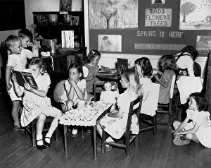 Westcott: Young children at the Pine Valley School, Oak