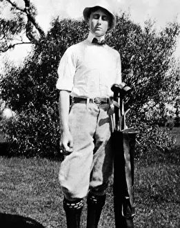 Csu 2012 9: Young Franklin Roosevelt at on a golf course ?