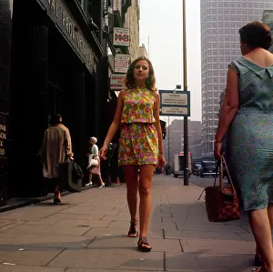 Centrepoint: Young model in flowery mini dress