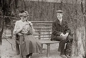 Regard: Young people, 1907