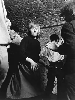 Disco: Young people dancing