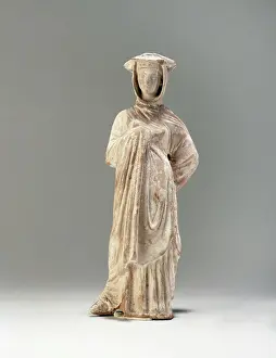 Felt: Young veiled woman