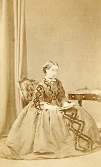 Bodice: Young Victorian woman reading a letter
