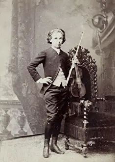 Violinists: Young violinist