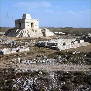 Puuc: YUCATAN/DZIBILCHALTUN