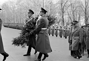 Communists: Yugoslav delegation visits the Soviet Union