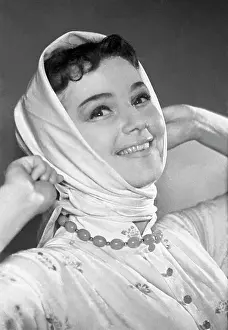 Pavlina: Yulia Borisova, 1960