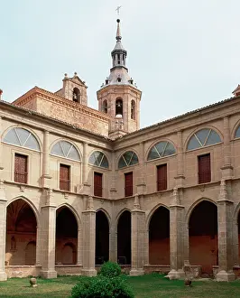 Floors: Yuso Monastery. Cloister