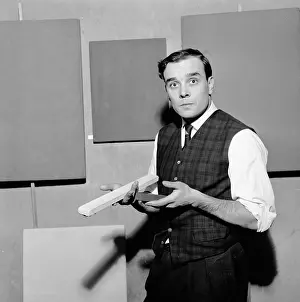 Apollinaire: Yves Klein