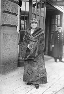 Yvette: Yvette Guilbert