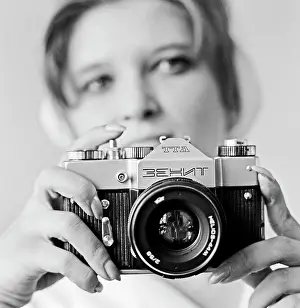 Krasnogorsk: Zenit-TTL camera, 1977