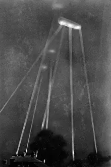 Cuffley: ZEPPELIN DOWNED 1916 - 1