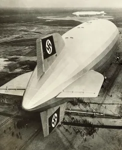 Lz129: Zeppelin LZ-129 Hindenburg