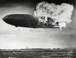 Lz129: Zeppelin LZ-129 Hindenburg