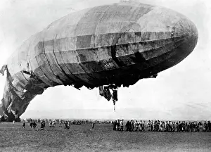 Heavily: Zeppelin raids on England, 1915