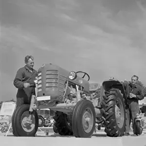 Nesvatdba: Zetor 30011 - tractor