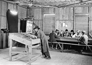 Zionist: Zionist construction in Israel, 1932