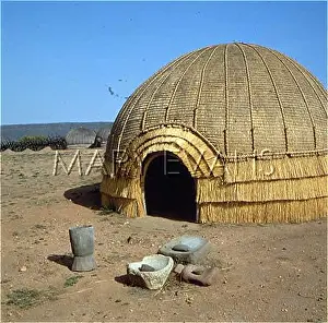 Dingaan: ZULU HUT