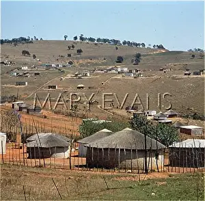 Dingaan: ZULU HUTS